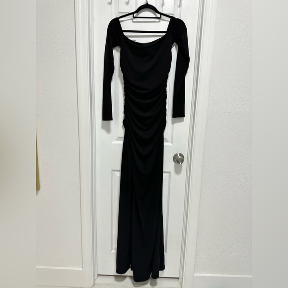 Cinq a Sept Holly Gown in Black - Picture 4 of 9